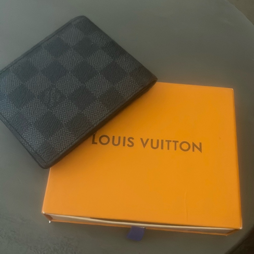 Mens Louis Vuitton wallet